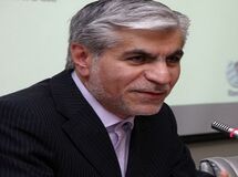 خوشبختانه در ماه‌های اخیر، علی‌رغم تحولات سیاسی گسترده، شاهد مدیریت و کنترل تغییرات ناگهانی نرخ ارز بودیم