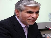 خوشبختانه در ماه‌های اخیر، علی‌رغم تحولات سیاسی گسترده، شاهد مدیریت و کنترل تغییرات ناگهانی نرخ ارز بودیم