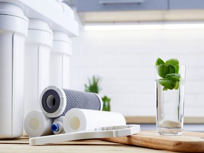 بررسی قیمت و کیفیت دستگاه‌های تصفیه آب خانگی