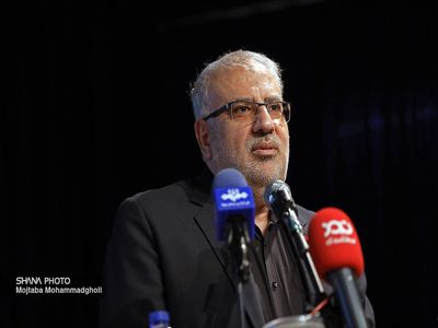 در شرایط جنگ اقتصادی چرا باید آمار و میزان فروش نفت را اعلام کنیم؟/ مثل اینکه شما نفهمیدید ما در جنگ اقتصادی هستیم!