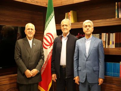 از حقوق‌های نجومی، تا پست دادن به مدیرعامل دستگیر شده بانک ملت و اختلاس ۱۲۰۰ میلیارد تومانی