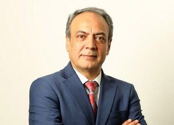 قیمت تمام شده پسته در آمریکا ۵ دلار و در ایران ۷ دلار است/ آمریکا ۷۵۰ هزار تن پسته تولید کرده و ما با این همه ظرفیتی که داریم ۲۵۰ هزار تن!