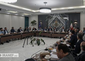 مشکلات کشور توسط شما پیشرانان قابل حل است/ بسیاری از قوانین مشکل زا است