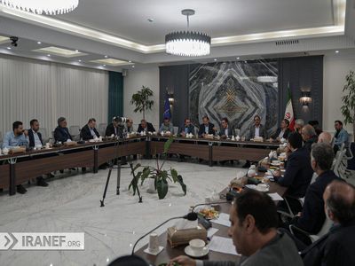 مشکلات کشور توسط شما پیشرانان قابل حل است/ بسیاری از قوانین مشکل زا است
