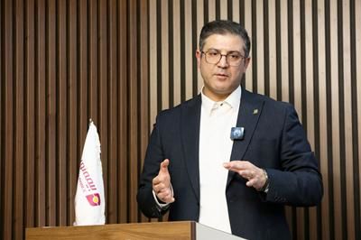 قائم مقام معاون فنی در بیمههای اموال و مسئولیت: بیش از 80 درصد بیمهگذاران بیمه نوین از خدمات راضی هستند