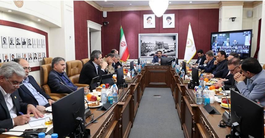 اهداف عملیاتی و بسته سیاست اعتباری بانک ملی ایران در سال ۱۴۰۴ ابلاغ شد / تاکید نجارزاده بر تحقق شعار سال و ادامه خروج از بنگاهداری