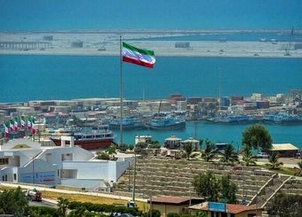 لزوم تمرکز معاونت‌های اقتصادی مناطق آزاد بر جذب سرمایه‌گذار