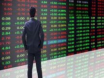 تردید حقیقی‌ها کار دست بورس داد