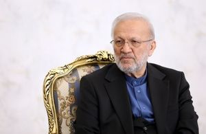 عبور روزانه ۳۵ کشتی از تنگه هرمز در طول محاصره/اولتیماتوم به آمریکا برای خروج از منطقه