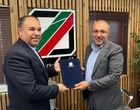 گمرک سرباز نخبه جذب می کند
