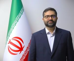 ابلاغ مأموریت مدیران ارشد در مسیر بهینه‌سازی انرژی؛ سقاب اصفهانی احکام مدیران جدید را اعطا کرد