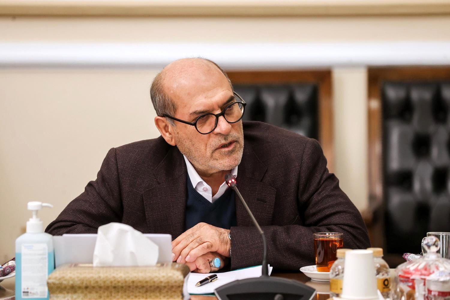 هشدار بخش خصوصی درباره آثار جهش نرخ دلار بر تولید و تجارت
