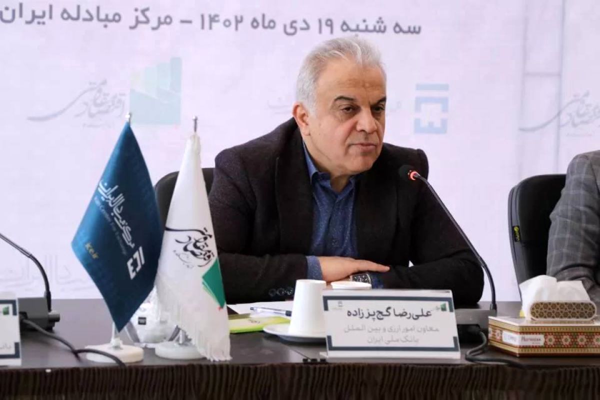 ارز ۲۸۵۰۰ تومانی کالاهای اساسی تا پایان سال ثابت میماند