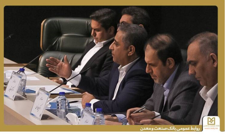 دکتر شایان: «بنگاه‌سازی» را از «بنگاه‌داری» تفکیک کنیم / بانک تخصصی باید طراح تأمین مالی پروژه‌های بزرگ باشد