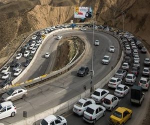 ترافیک سنگین در همه محورهای شمالی/ جاده چالوس یکطرفه شد
