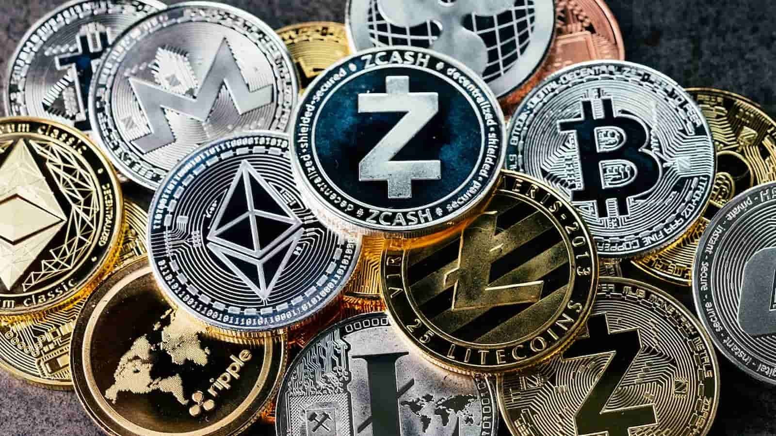 قیمت ارز‌های دیجیتال امروز چهارشنبه ۳ دی ۱۴۰۴ / بیت‌کوین در محدوده ۱۱۷ میلیارد ریال ثابت ماند
