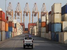 ابلاغ بسته حمایت از صنایع به گمرکات
