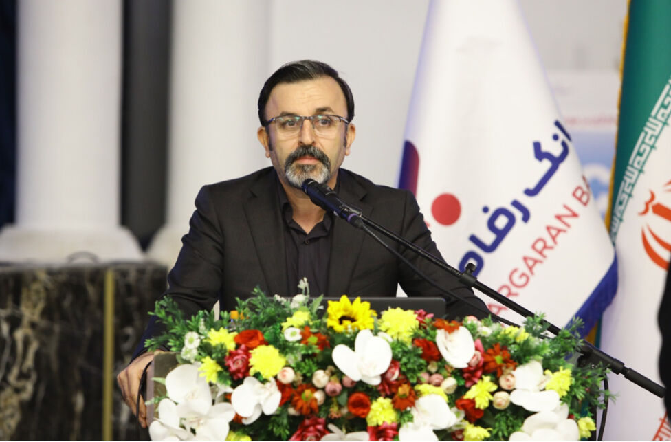 بانک رفاه کارگران در استفاده از ابزارهای نوین بانکی پیشرو است