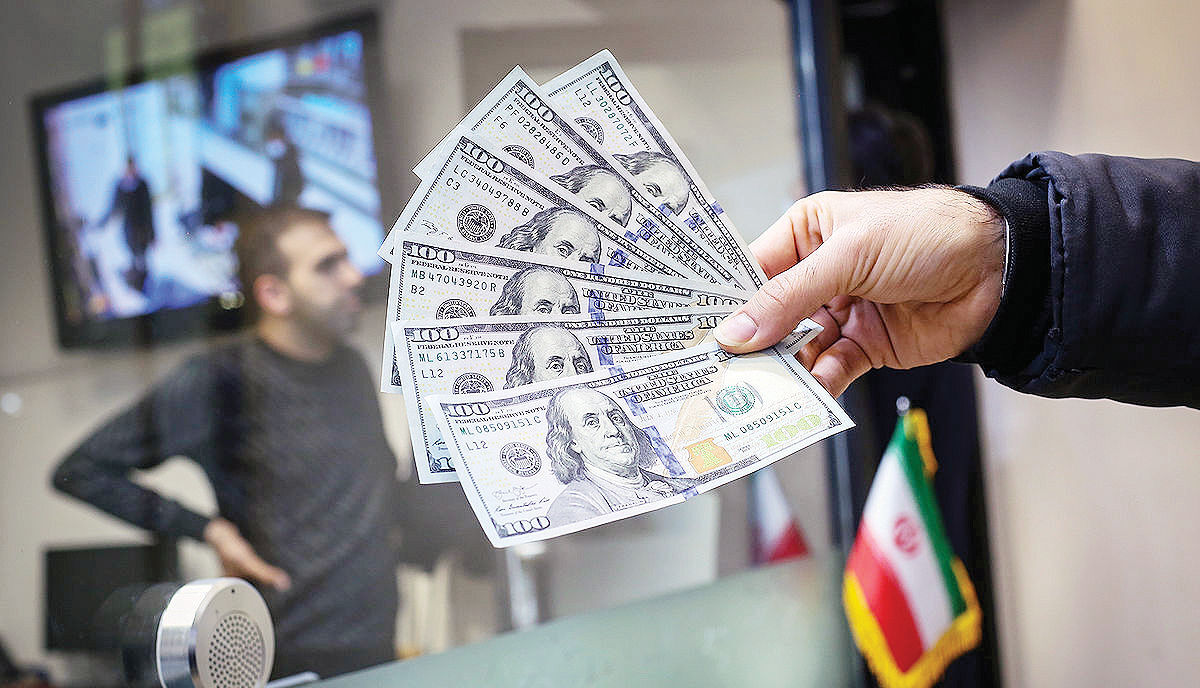 تابستان داغ دلار؛ رشد ۴۶ درصدی قیمت ارز در سه ماه