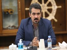 در دولت تورم نیروی فاقد تخصص و کمبود نیروی متخصص داریم