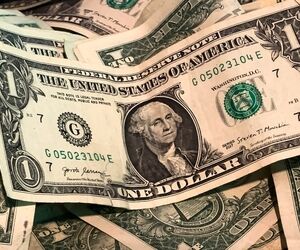 قیمت دلار امروز یکشنبه 21 تیر 1405