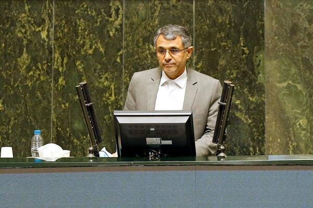 حذف ارز ترجیحی باعث کسری بودجه نمی‌شود/ ارز چندنرخی باعث ایجاد رانت‌های گسترده شده بود