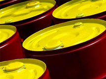 بهای نفت جهانی اندکی کاهش یافت