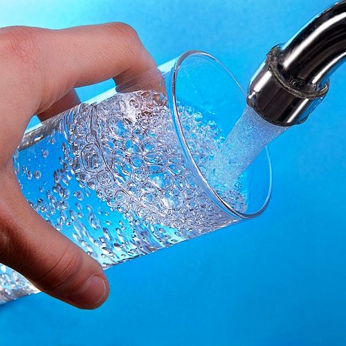 قائممقام وزیر نیرو: تفکیک تدریجی آب شرب از آب بهداشتی در دستور کار وزارت نیرو است