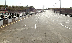 وزیر راه و شهرسازی: 1200 كیلومتر بزرگراه تا پایان سال تكمیل میشود