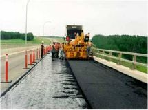 وزیر راه 295 كیلومتر راه مواصلاتی در اصفهان به بهره‌برداری رسید