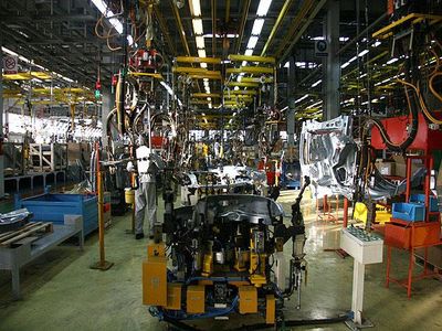 70 درصد شركت‌های ایمیدرو به سازمان‌های غیر تخصصی واگذار شده است