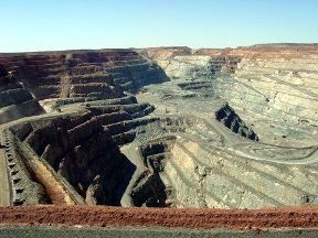 اجلاس معدن و صنایع معدنی ایران (IMIS) آذرماه میشود