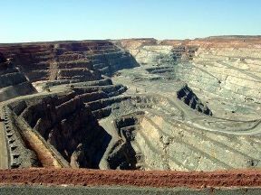 اجلاس معدن و صنایع معدنی ایران (IMIS) آذرماه می‌شود