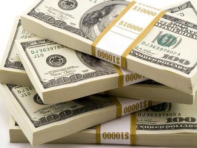 قیمت دلار در بازار ۱۰ تومان کاهش یافت
