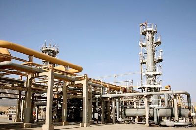 " افراد نا آگاه، طراح بحث تعطیلی پژوهشگاه صنعت نفت هستند"