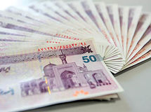 ایران چک‌ جدید 50 هزار تومانی و اسکناس 20 هزار تومانی منتشر می‌شود