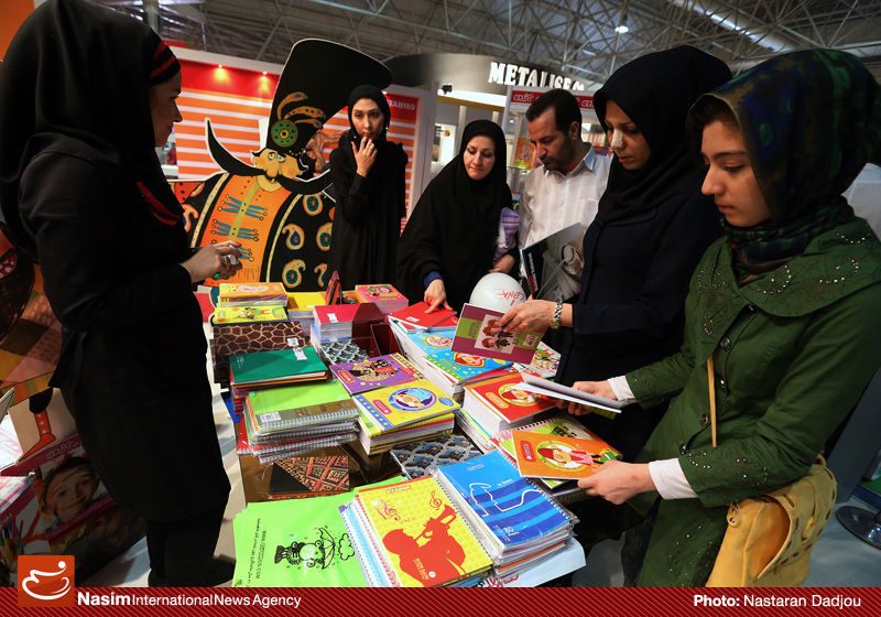 معاون توسعه بازرگانی داخلی: نوشت افزار موردنیاز بازار تأمین است