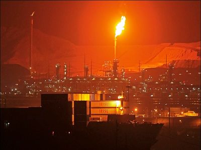 معاون وزیر نفت: سهم صنعت نفت در پرداخت یارانه‌ها بازنگری می‌شود