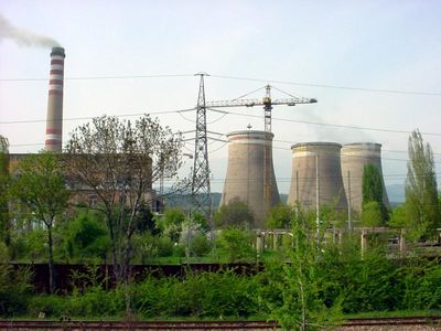 معاون وزیر نیرو: بازده نیروگاه‌های ایران به بالای 42 درصد می‌رسد