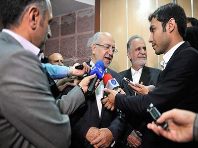 نعمت‌زاده: رشد اقتصادی ملموس است