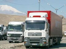 "30 میلیون تن کالا از مرزهای زمینی و آبی کشور صادر شد"