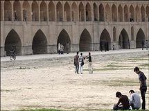مدیرعامل آب منطقه‌ای اصفهان: 12 آبان آب در زاینده‌ رود جریان می‌یابد