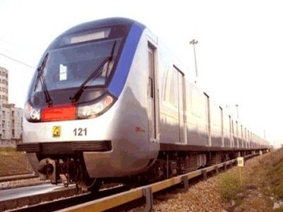 یک رام قطار فوق‌العاده ریل باس ارم در مسیر تهران- قم و بالعکس افزوده شد