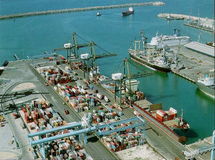 سازمان گسترش مسئول توسعه مجتمع‌های تولیدی صادرات‌گرا در سواحل جاسک-گواتر شد