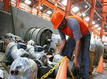 "تدوین سیاست صنعتی لازمه نیل به تحول صنعتی و فناوری است"