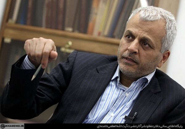 دانش جعفری: "اقتصاد مذاکره‌محور" با روح اقتصاد مقاومتی در تضاد است