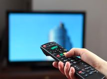 معاون وزیر ارتباطات: تاکنون با ۱۸ شرکت متقاضی ارائه خدمات IPTV مذاکره کردهایم