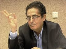 پارسا: تعیین قیمت نفت بالای 60 دلار در بودجه خطرناک است