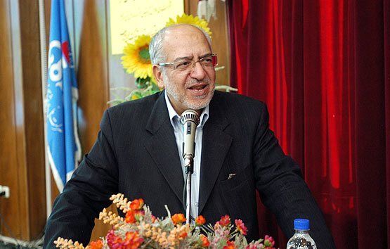 نعمت‌زاده: ایران باید به هاب خاورمیانه در تولید تجهیزات پزشکی تبدیل شود