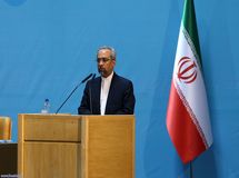 نهاوندیان: در اقتصاد نباید بدون در نظر گرفتن دیدگاه‌های فعالان تصمیم‌گیری کرد